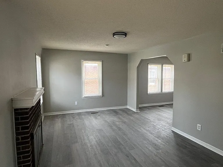 6148 Laura Ave — Photo 14