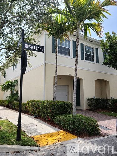 1st image of 702 SW 1st Ln #702