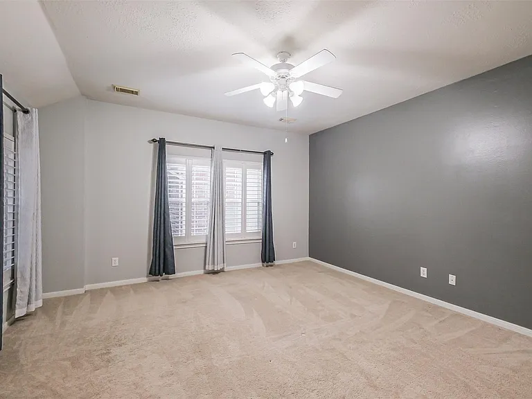 5506 Langhorne Ct — Photo 42
