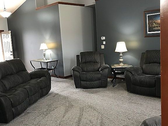 3rd image of 7604 W Boysenberry St