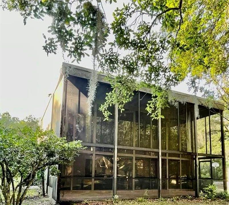 1st image of 5270 Dora Dr