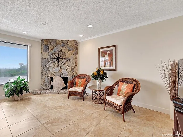1357 NE Ocean Blvd #312 — Photo 41