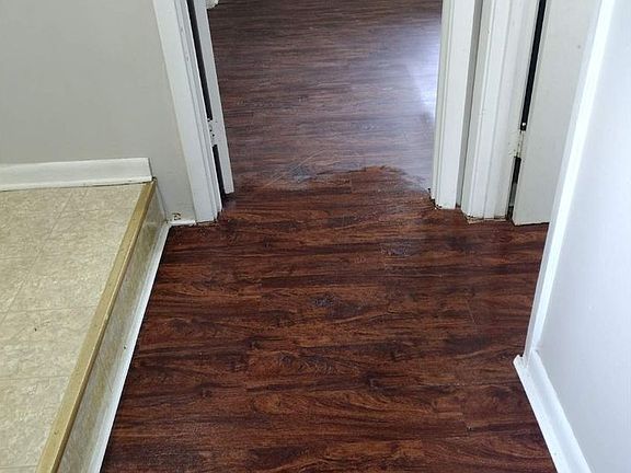 5th image of 6 Meredith Ct APT A