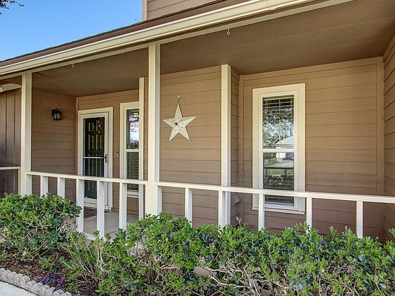 3rd image of 7761 Andes Dr