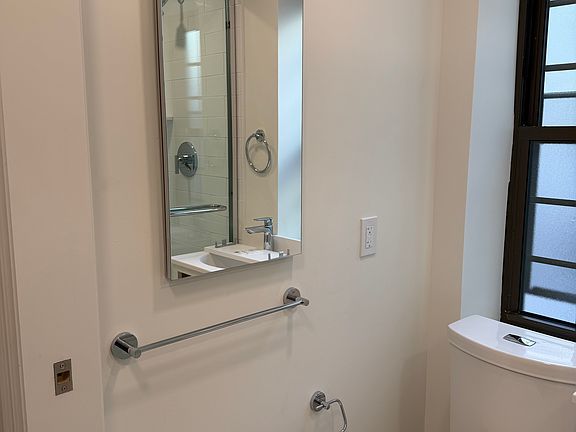 4th image of 1201 Massachusetts Ave #210