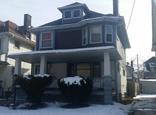 9214 Columbia Ave, Cleveland, OH