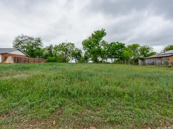 306 ridge crest LOT 77, Seguin, TX 78155