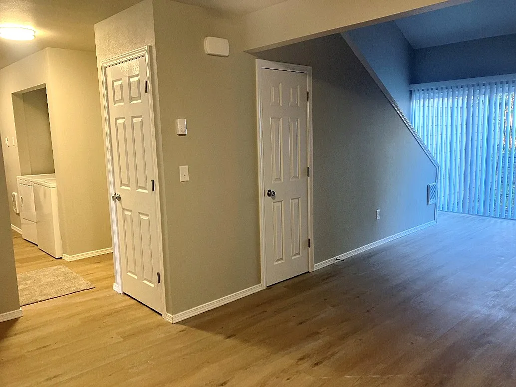 2 bed, 1.5 bath, $1,875 — Photo 2