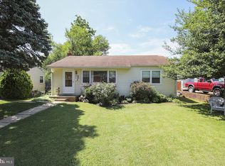 1005 Grandin Ave, Rockville, MD 20851