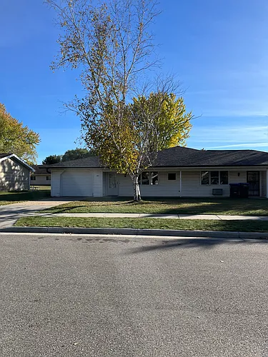 307 E Green Meadow Dr Photo 1