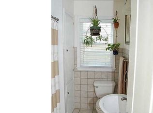 2415 Alpha St, Lansing, MI 48910