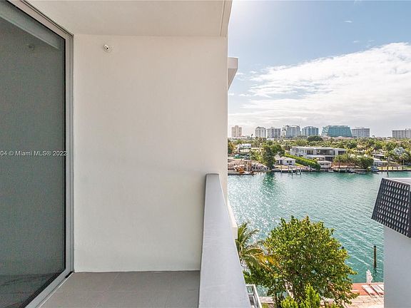 3rd image of 9251 E Bay Harbor Dr #705
