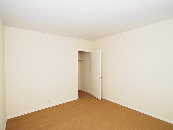 3rd image of 1239 Taylor St
