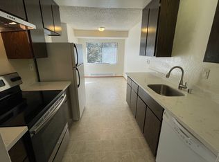 2019 W Middlefield Rd, Mountain View, CA 94043