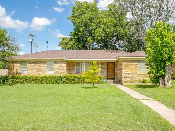 601 Perry Dr, White Settlement, TX 76108