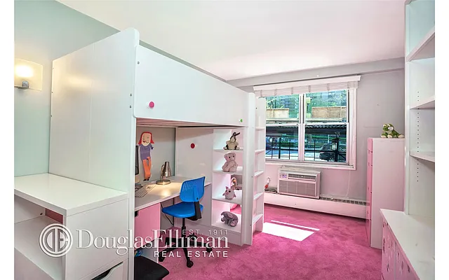 Sold by Douglas Elliman | media 20