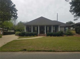 105 Hilton Ct #A, Pineville, LA 71360