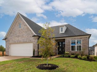 365 Green Willow Dr, Oakland, TN 38060