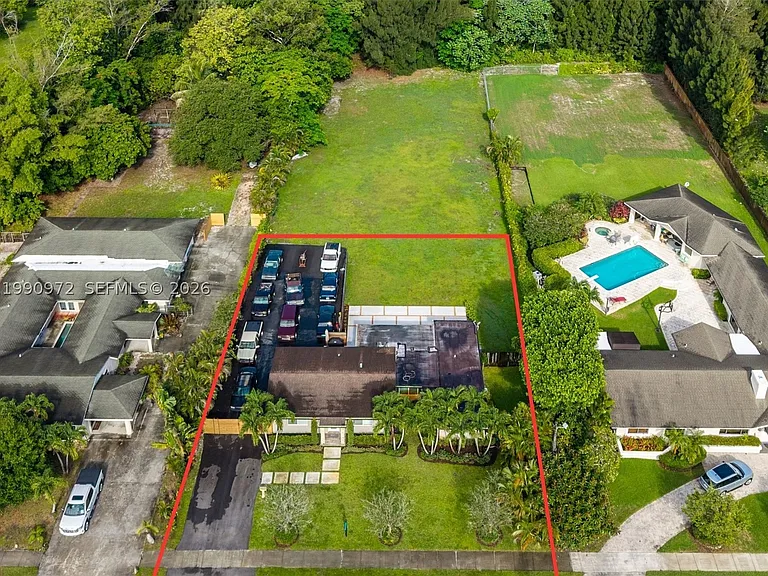 217 E Acre Dr — Photo 29