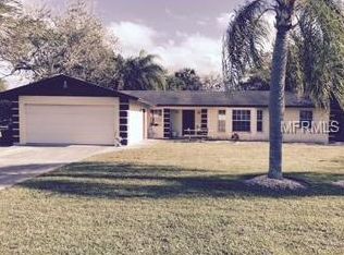 1122 De Leo Dr, Sarasota, FL 34243