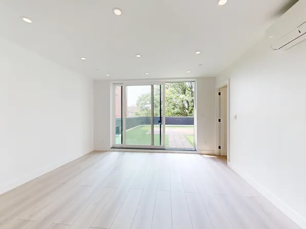 5614 3rd Avenue image 7 of 12