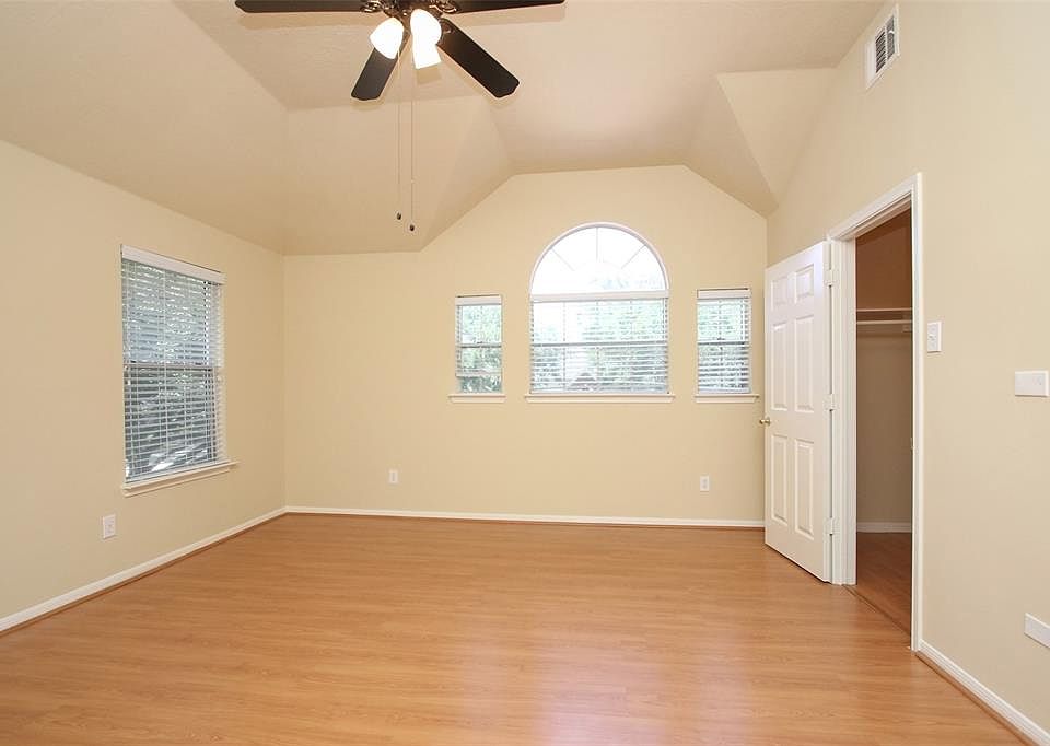 1st image of 6402 Lauren Ln