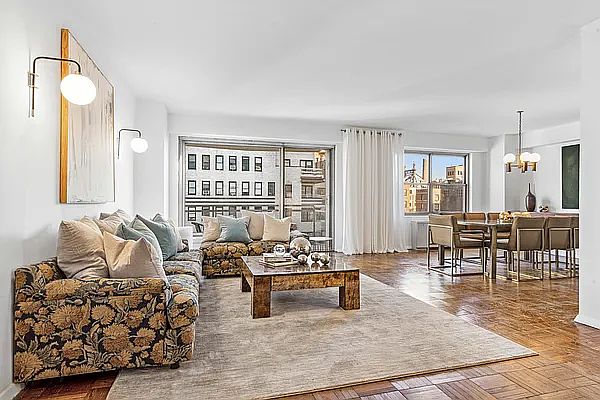 1st image of 400 E 56th St APT 17D