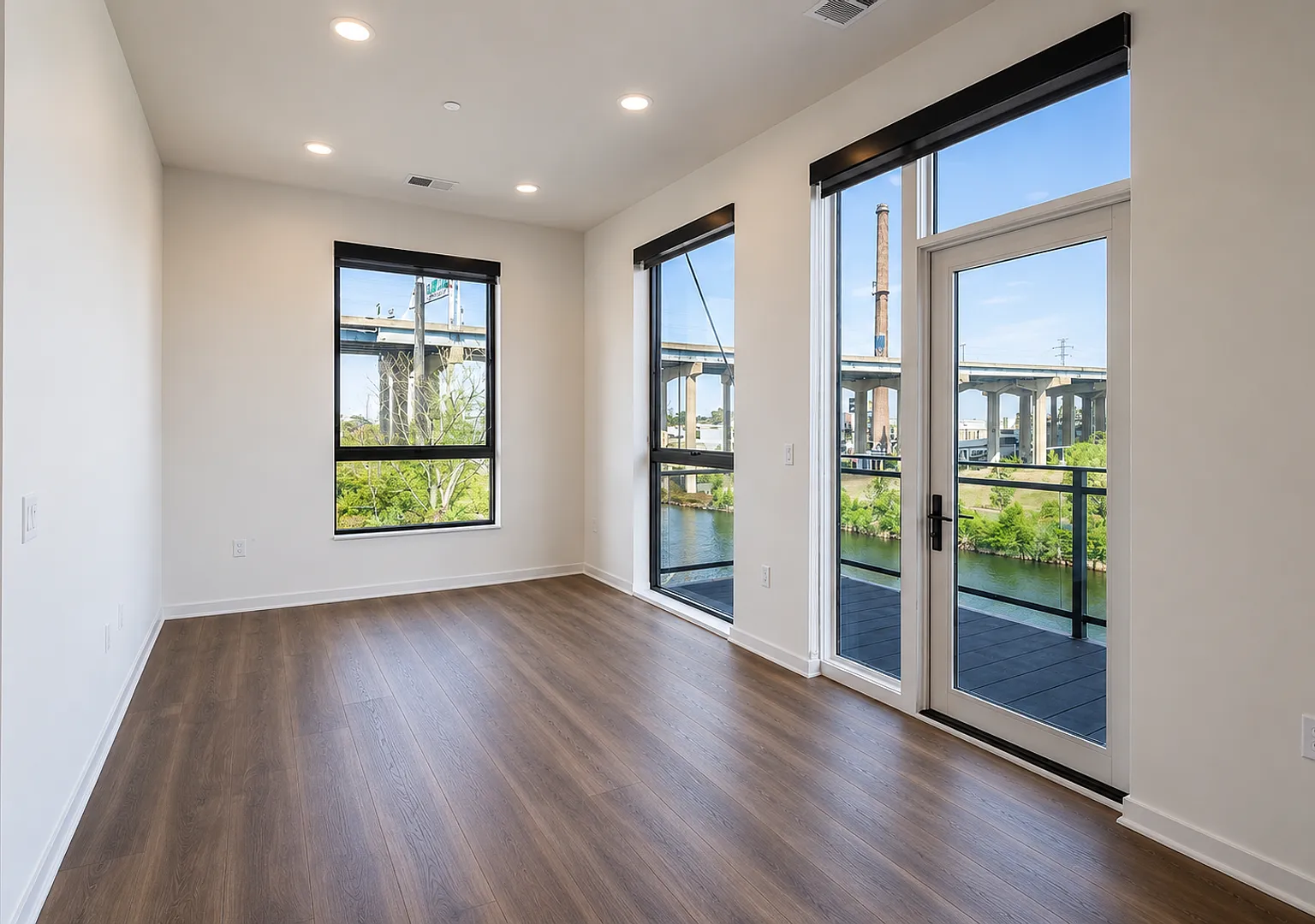 2 bed, 983 sqft, $2,875 — Photo 3