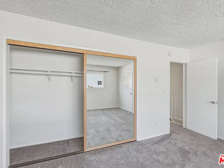 1330 Yale St #2 — Photo 22