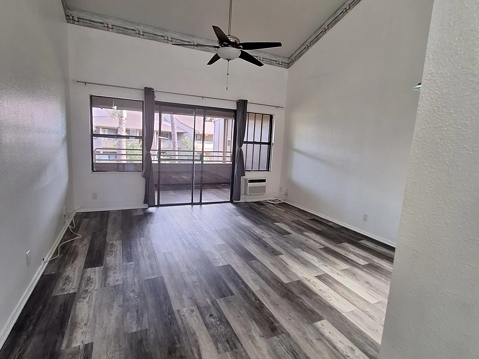 1 bed, 679 sqft, $2,700 — Photo 4