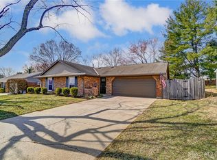 285 Evergreen Dr, Springboro, OH 45066