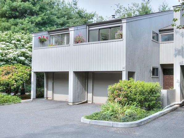 34 Whitney Glen #34, Westport, CT 06880
