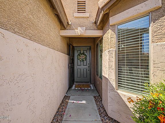3rd image of 2768 W JASPER BUTTE Drive