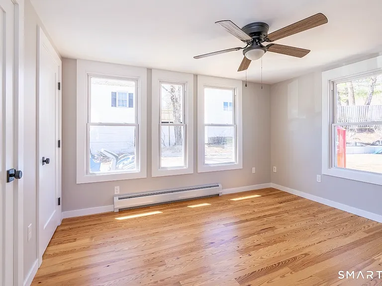 343 Main St #2 — Photo 4