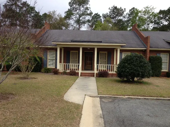 1546 Ivy Ln, Moultrie, GA 31768