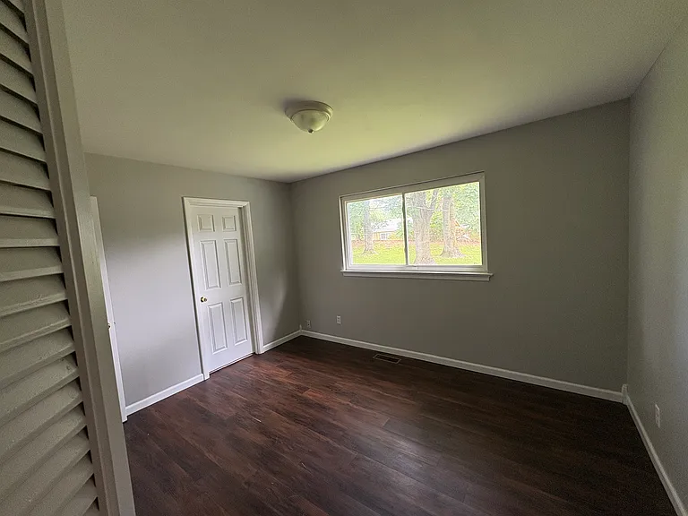 5236 Ville Angela Ln — Photo 2