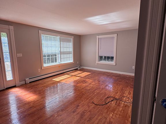 4th image of 117 Longfellow St #2