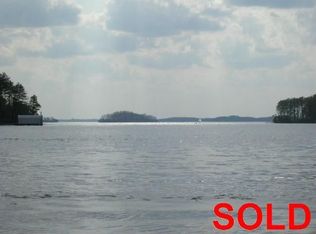 5825 Ridgetop Dr, Gainesville, GA 30504