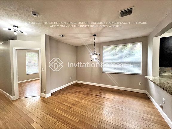 5th image of 186 Riverwalk Cir