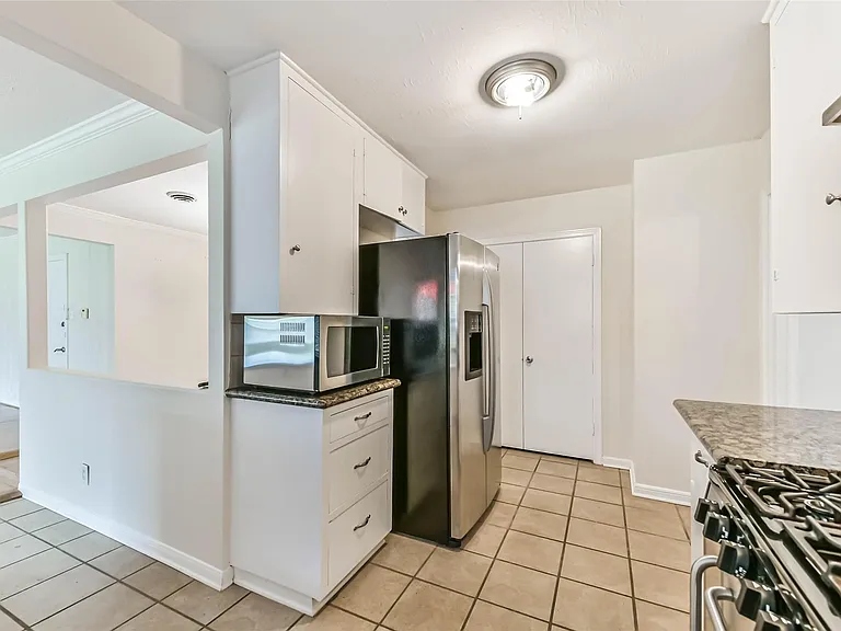 3023 Fairhope St — Photo 10