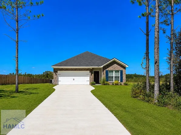 1667 SE Arnold Dr, Allenhurst, GA 31301