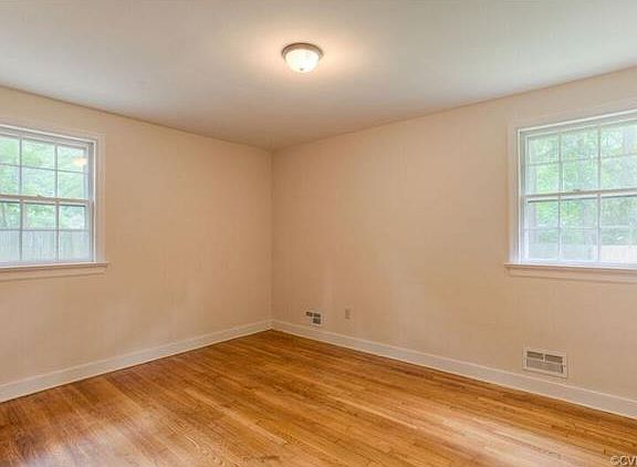 5th image of 2808 Windsorview Dr