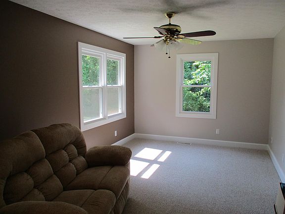 3rd image of 2190 S County Road 600 W