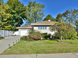 4 Primrose Avenue, Hicksville, NY 11801