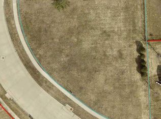 2610 Country Meadow Ln, Cedar Falls, IA 50613