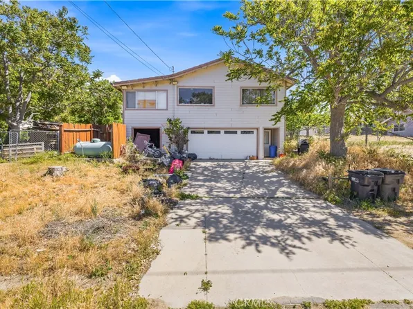 14971 Sunnydale Dr, Lake Hughes, CA 93532