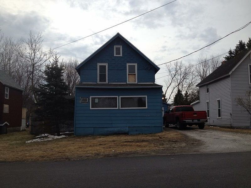 1st image of 59 River St
