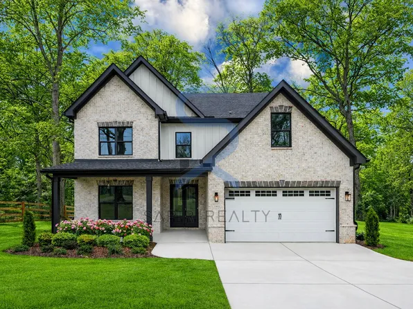 3374 Lee Dr, Buford, GA 30518