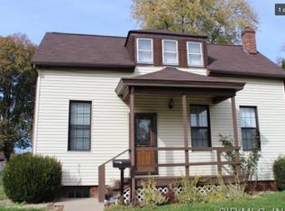 517 S 21st St, Belleville, IL 62226