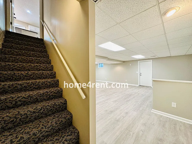 902 Sherman Pkwy — Photo 55